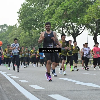Runner Photo 6504015