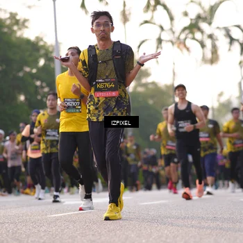 Runner Photo 6504043