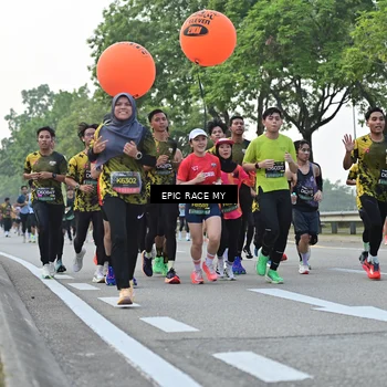 Runner Photo 6504058