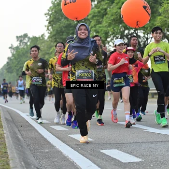 Runner Photo 6504081