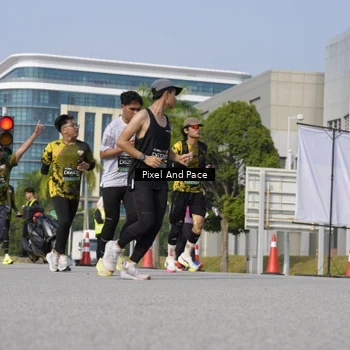 Runner Photo 6504091