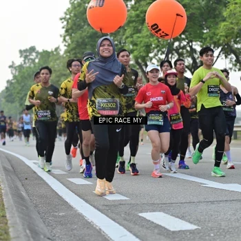 Runner Photo 6504096