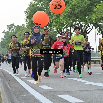 Runner Photo 6504119