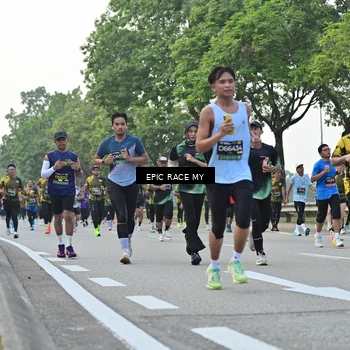 Runner Photo 6504139