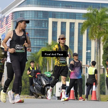 Runner Photo 6504143
