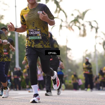 Runner Photo 6504156