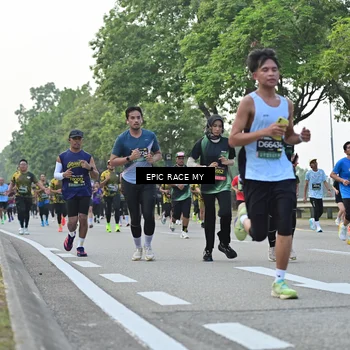 Runner Photo 6504164