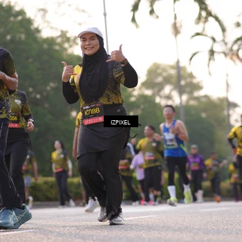 Runner Photo 6504190