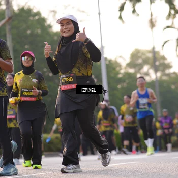 Runner Photo 6504200