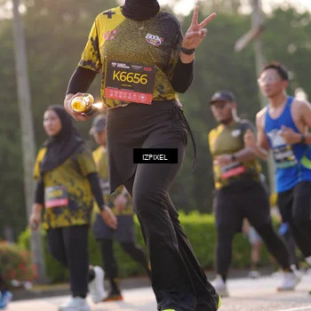 Runner Photo 6504225