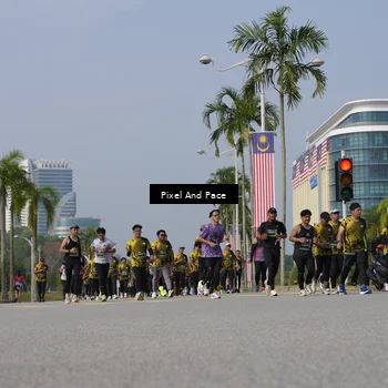 Runner Photo 6504227