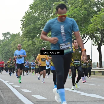 Runner Photo 6504245