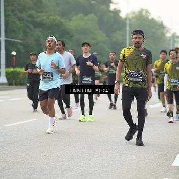 Runner Photo 6504252
