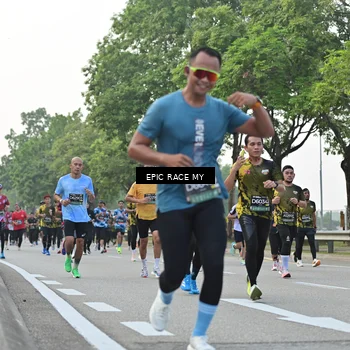 Runner Photo 6504261