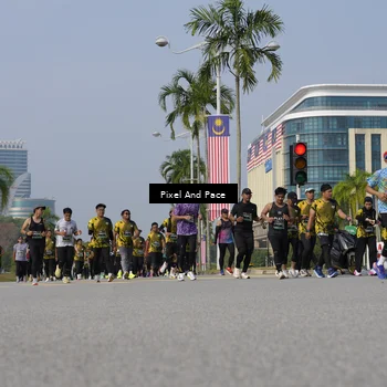 Runner Photo 6504267