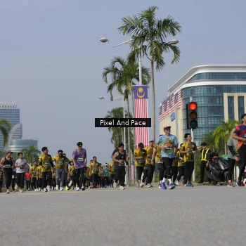 Runner Photo 6504288