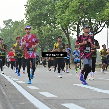 Runner Photo 6504333