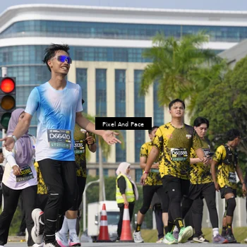 Runner Photo 6504343