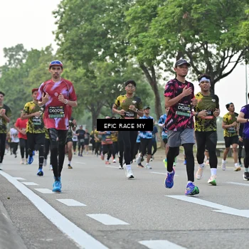Runner Photo 6504344