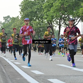 Runner Photo 6504355