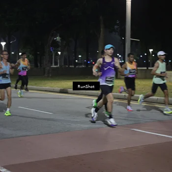 Runner Photo 6504359