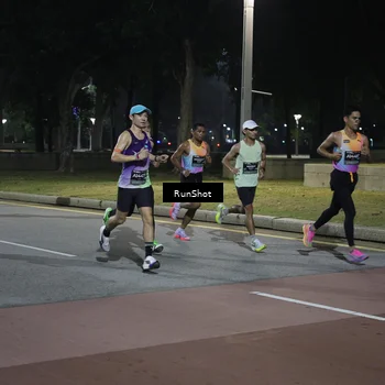 Runner Photo 6504375