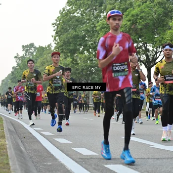 Runner Photo 6504381