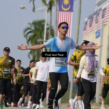 Runner Photo 6504390