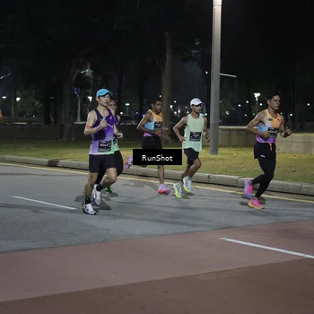 Runner Photo 6504416