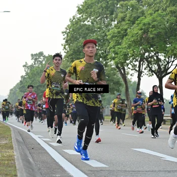 Runner Photo 6504417
