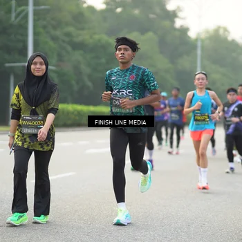 Runner Photo 6504426