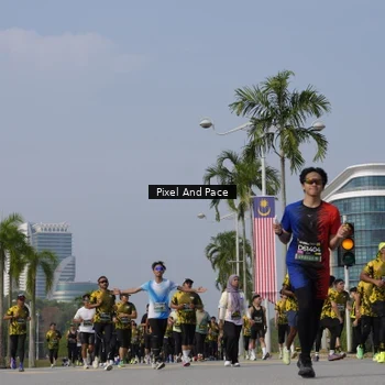 Runner Photo 6504442