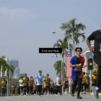 Runner Photo 6504443