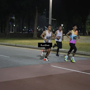 Runner Photo 6504460