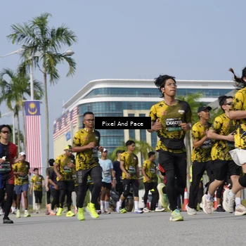 Runner Photo 6504482