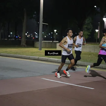 Runner Photo 6504498