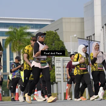 Runner Photo 6504499