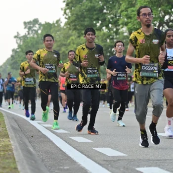 Runner Photo 6504511