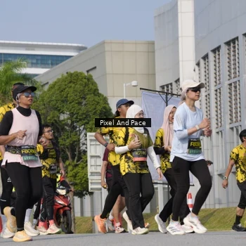 Runner Photo 6504512