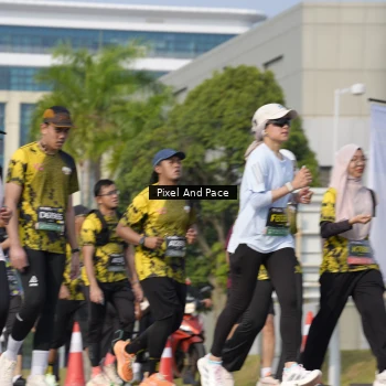 Runner Photo 6504515