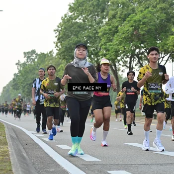 Runner Photo 6504543
