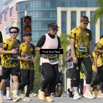 Runner Photo 6504553