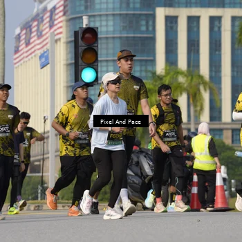 Runner Photo 6504569