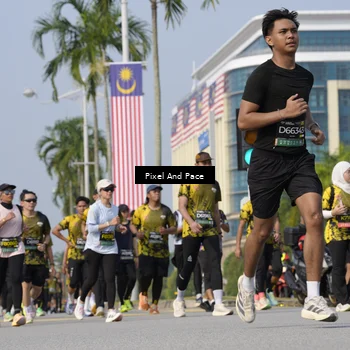 Runner Photo 6504612