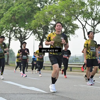 Runner Photo 6504625