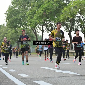Runner Photo 6504655