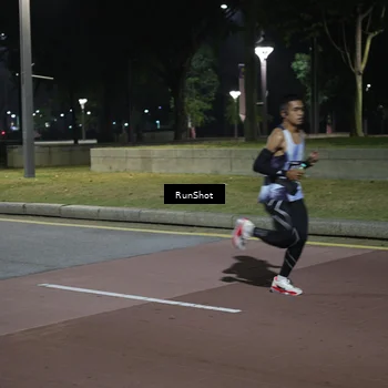 Runner Photo 6504671