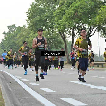 Runner Photo 6504710