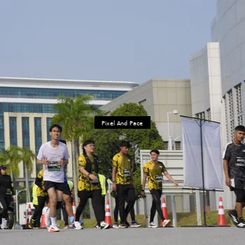 Runner Photo 6504749