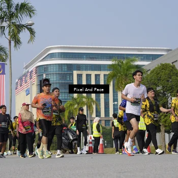 Runner Photo 6504791